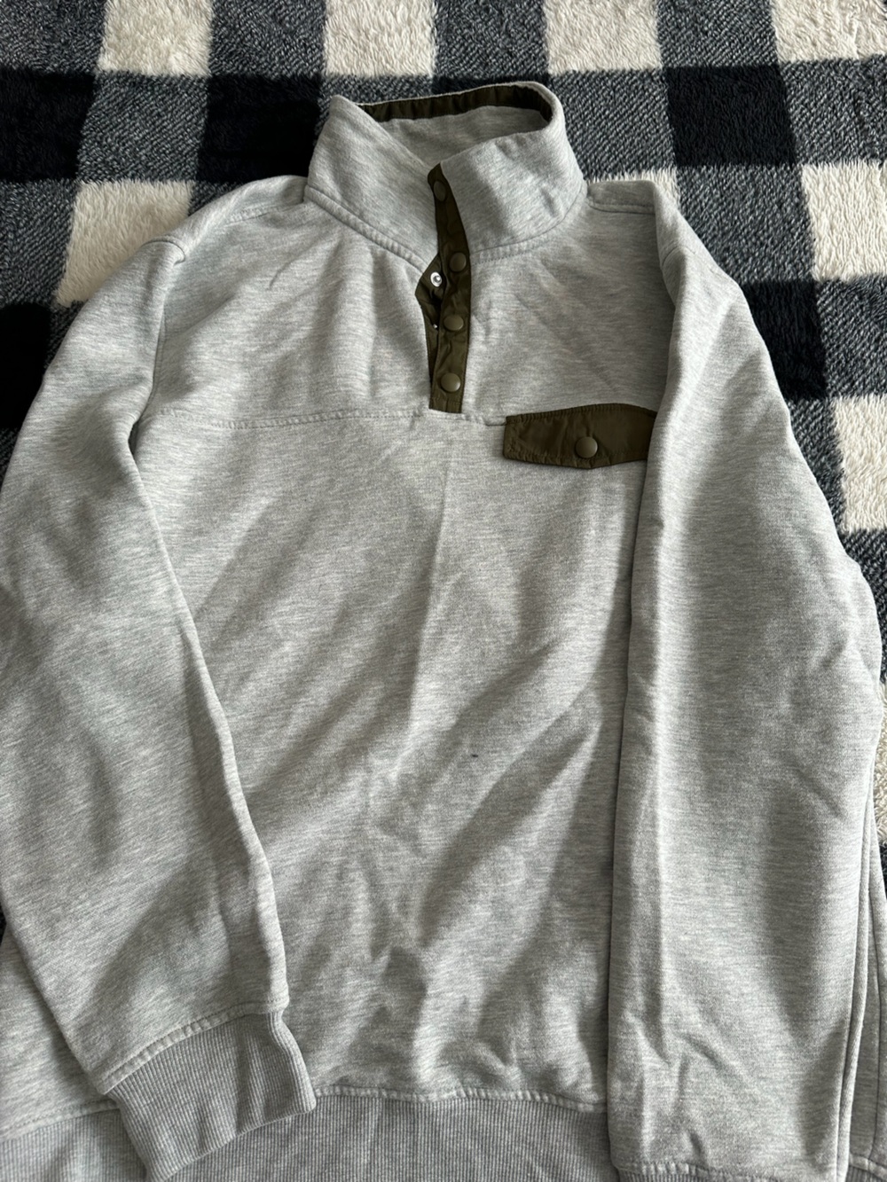 St. John's Bay Light Gray Pullover Sweatshirt with Olive Trim